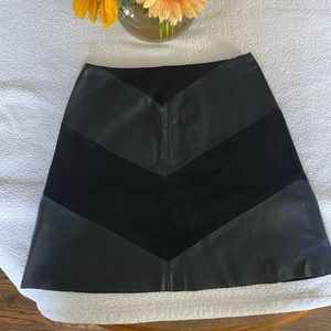 Zara Skirt size S